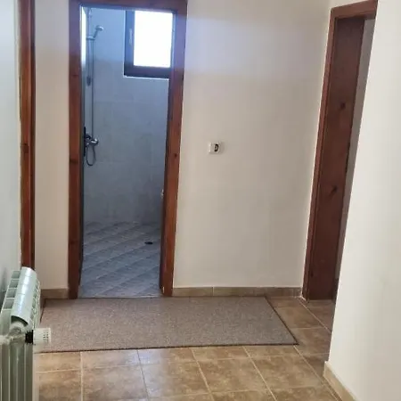 апартментс شقة *