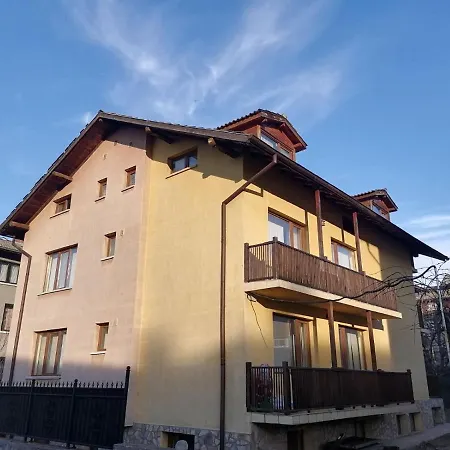 апартментс شقة *