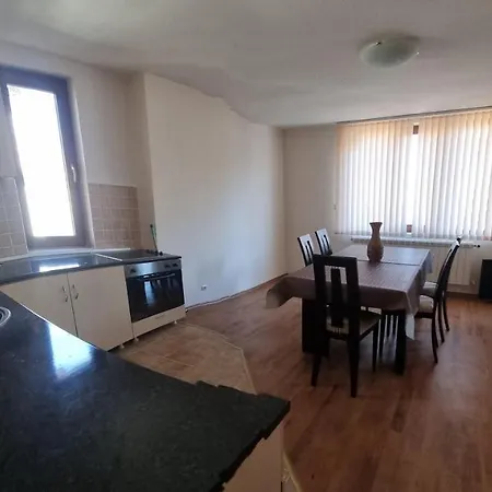 апартментс バンスコ