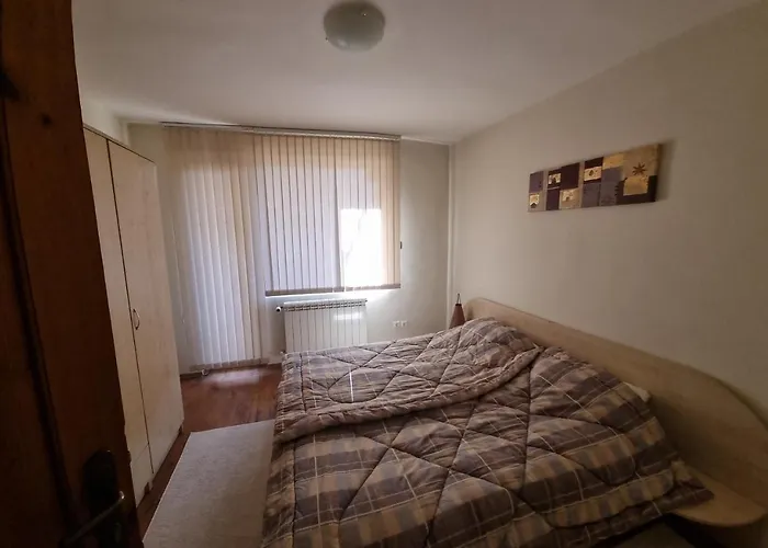 апартментс 班斯科